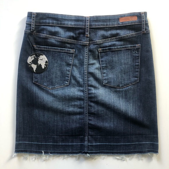 NWT Articles of Society Sally Denim Button Skirt - Picture 6 of 9